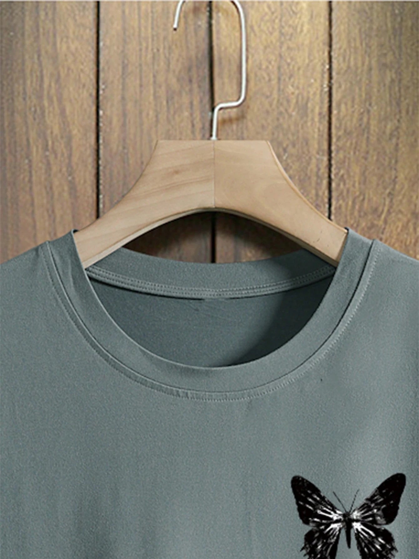 Manfinity EMRG Men T-Shirts Fit Crew Neck Short Sleeve Graphic Tee Butterfly Street Summer Polyester