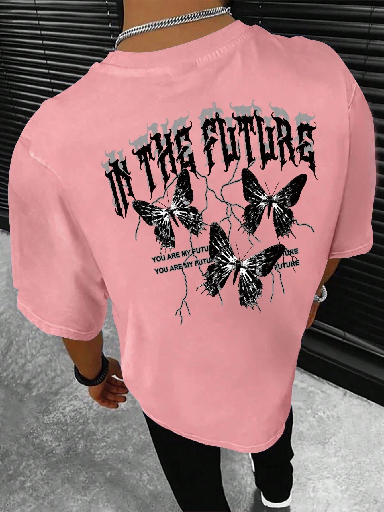 Manfinity EMRG Men T-Shirts Fit Crew Neck Short Sleeve Graphic Tee Butterfly Street Summer Polyester