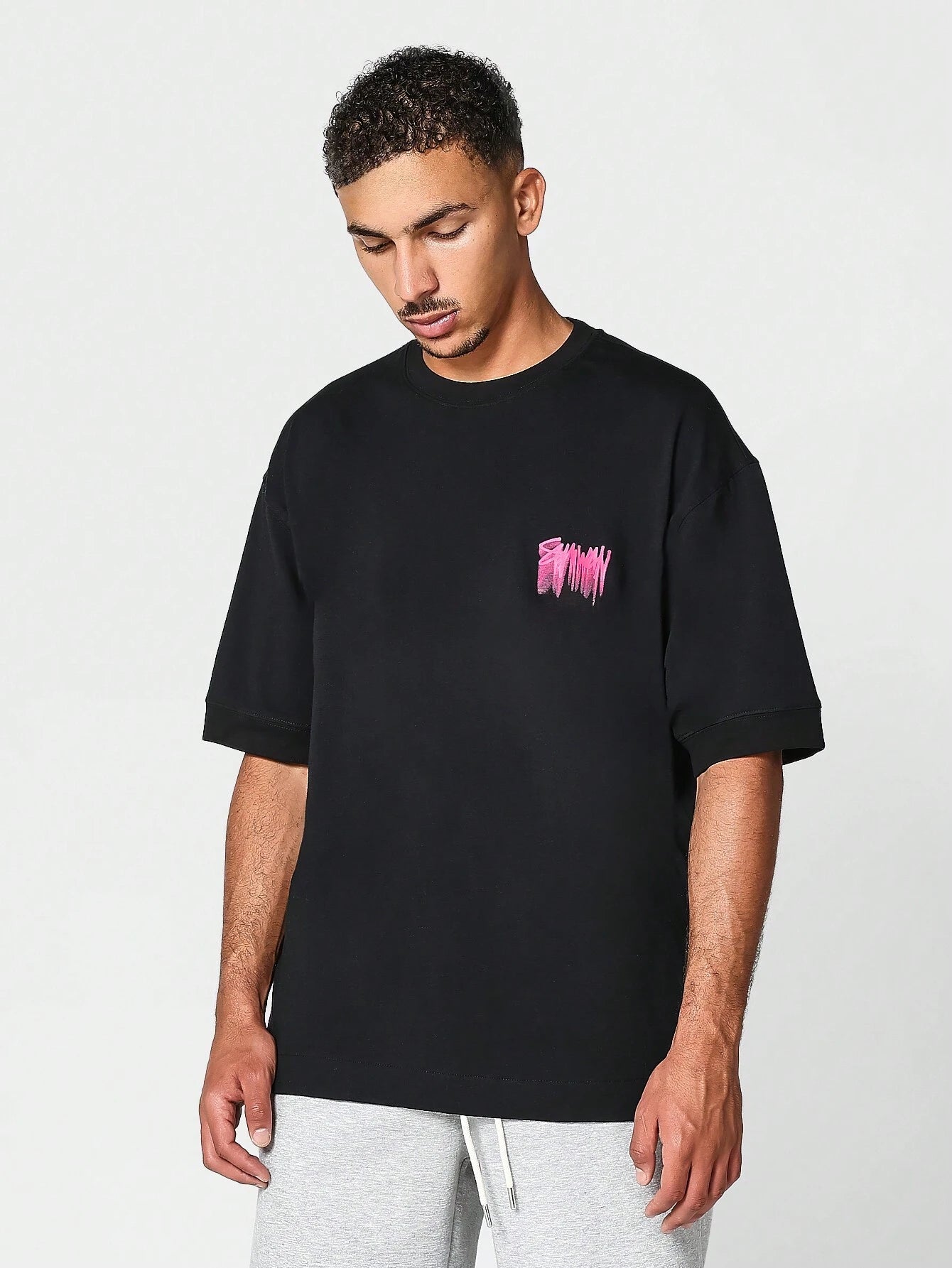 SUMWON Oversized Short Sleeve Tee with Graffiti Graphic Print