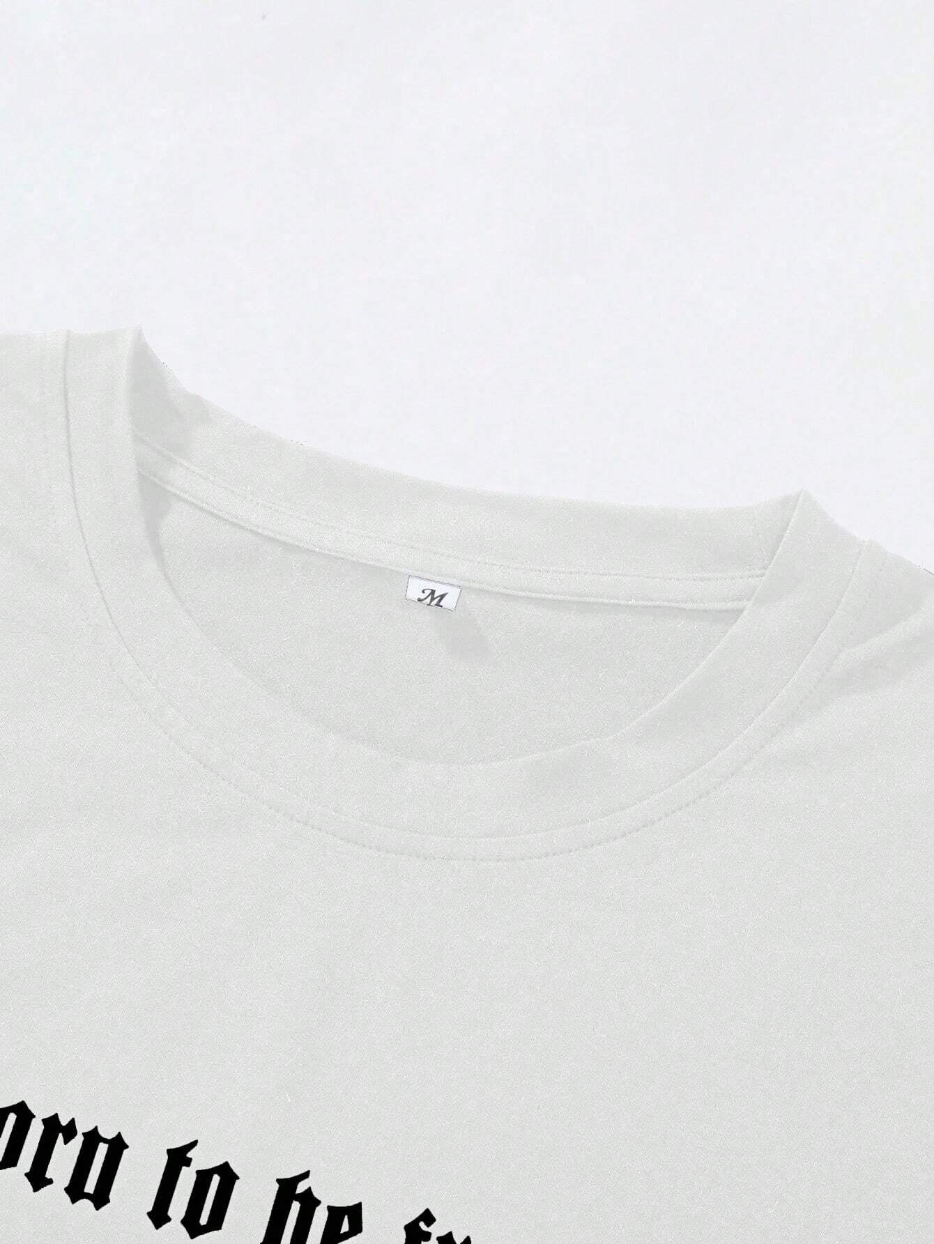Manfinity EMRG Men Loose Fit Short Sleeve T-Shirt with Character Graphic Print, Street Wear, Boyfriend Gift