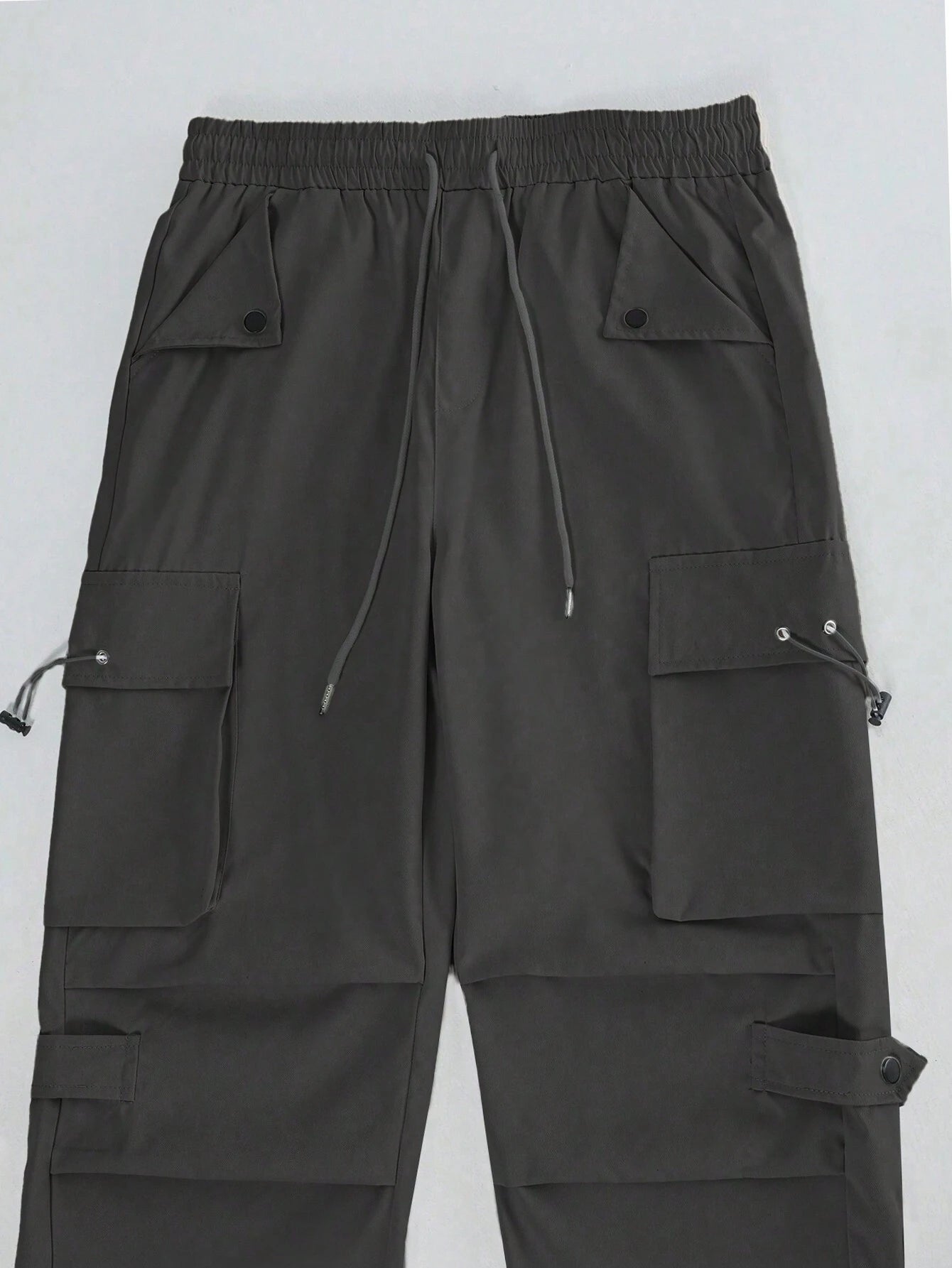 Manfinity Hypemode Loose Fit Solid Colored Cargo Pants for Men