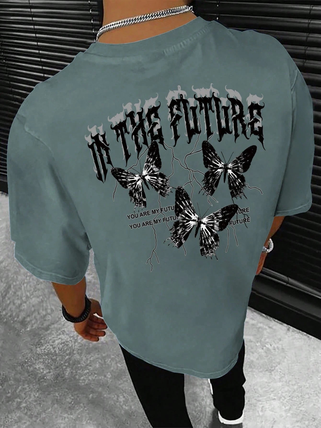 Manfinity EMRG Men T-Shirts Fit Crew Neck Short Sleeve Graphic Tee Butterfly Street Summer Polyester