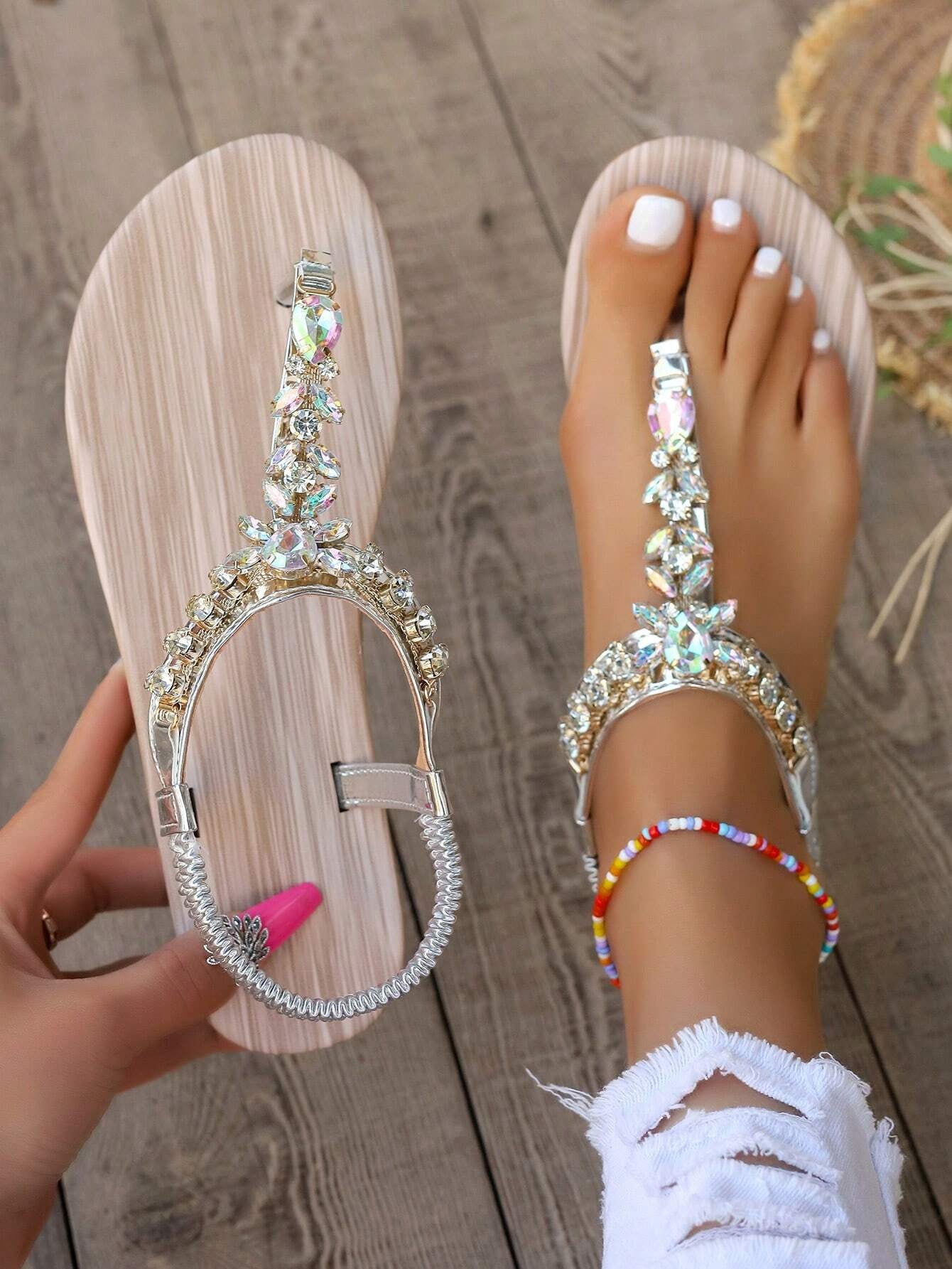 Gold Sandals Summer Women Shoes Roman Style Rhinestone Flat Heels Lightweight Slip-Ons Sexy Bohemian Beach Party Sandals