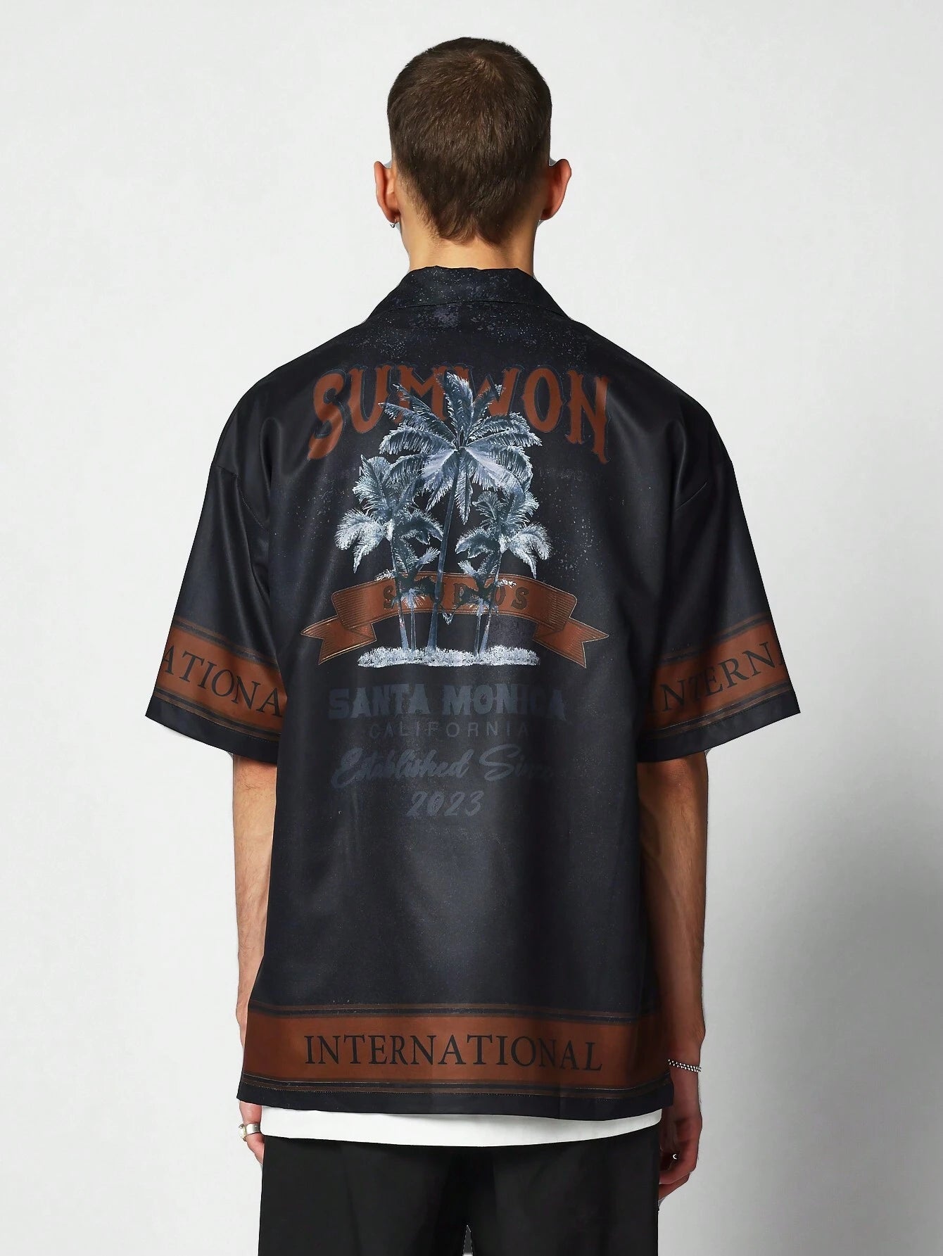 SUMWON Relaxed Fit Shirt with All over Print