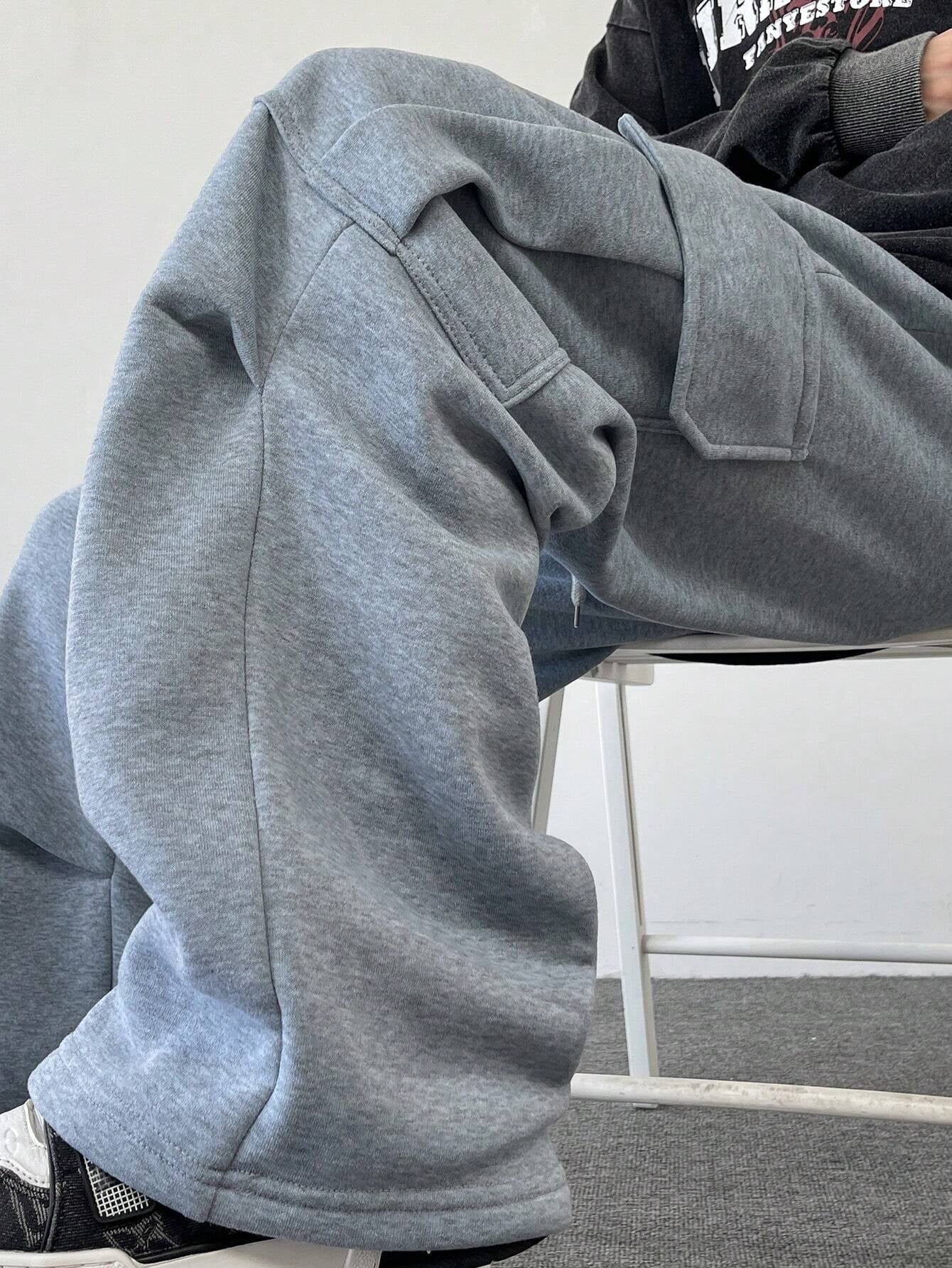 Manfinity Hypemode Men'S Drawstring Waist Cargo Pocket Pleated Loose Casual Baggy Sweatpants Going Out Street Wear Sweatpants, for Husband, Boyfriend Gifts, Grey Baggy Sweatpants, Men S Cargo Sweat Pants, Cargo Sweatpants