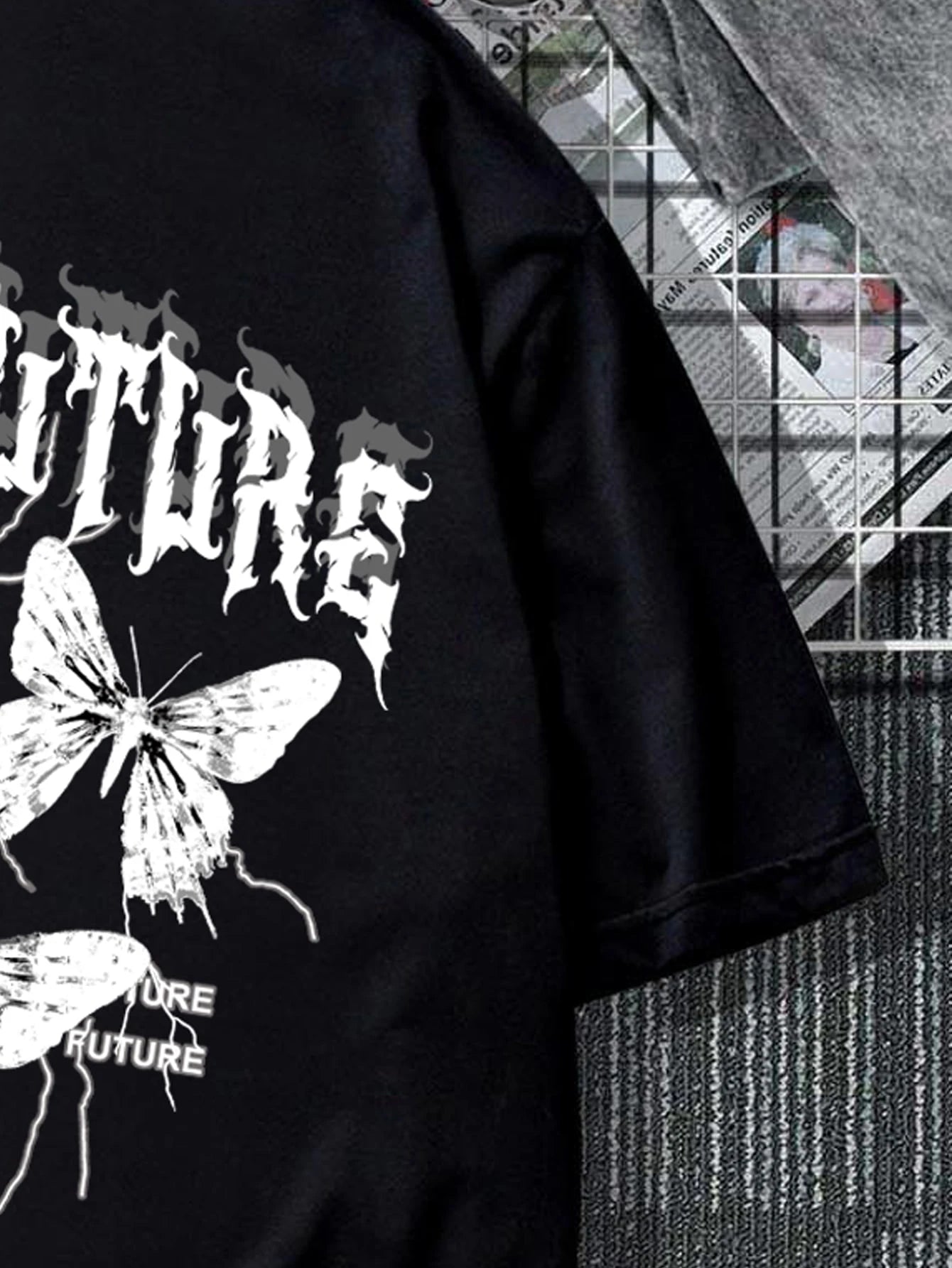 Manfinity EMRG Men T-Shirts Fit Crew Neck Short Sleeve Graphic Tee Butterfly Street Summer Polyester