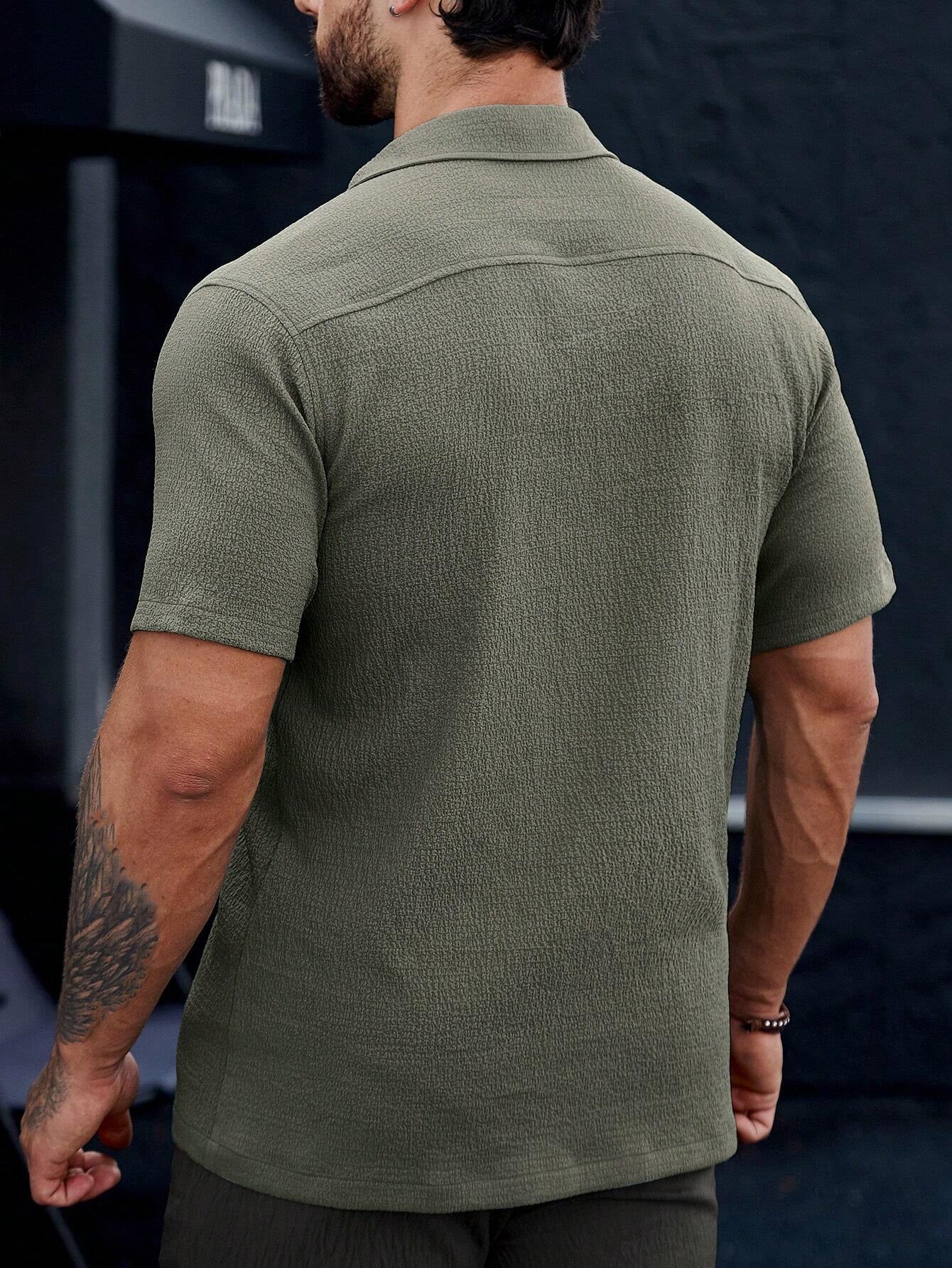 Manfinity Casualcool Men Solid Button up Pocket Patched Shirt