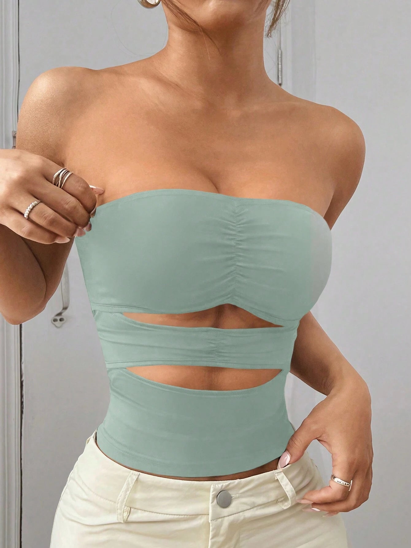 Flirla Women Solid Color Pleated Bandeau Cutout Sexy Crop Top