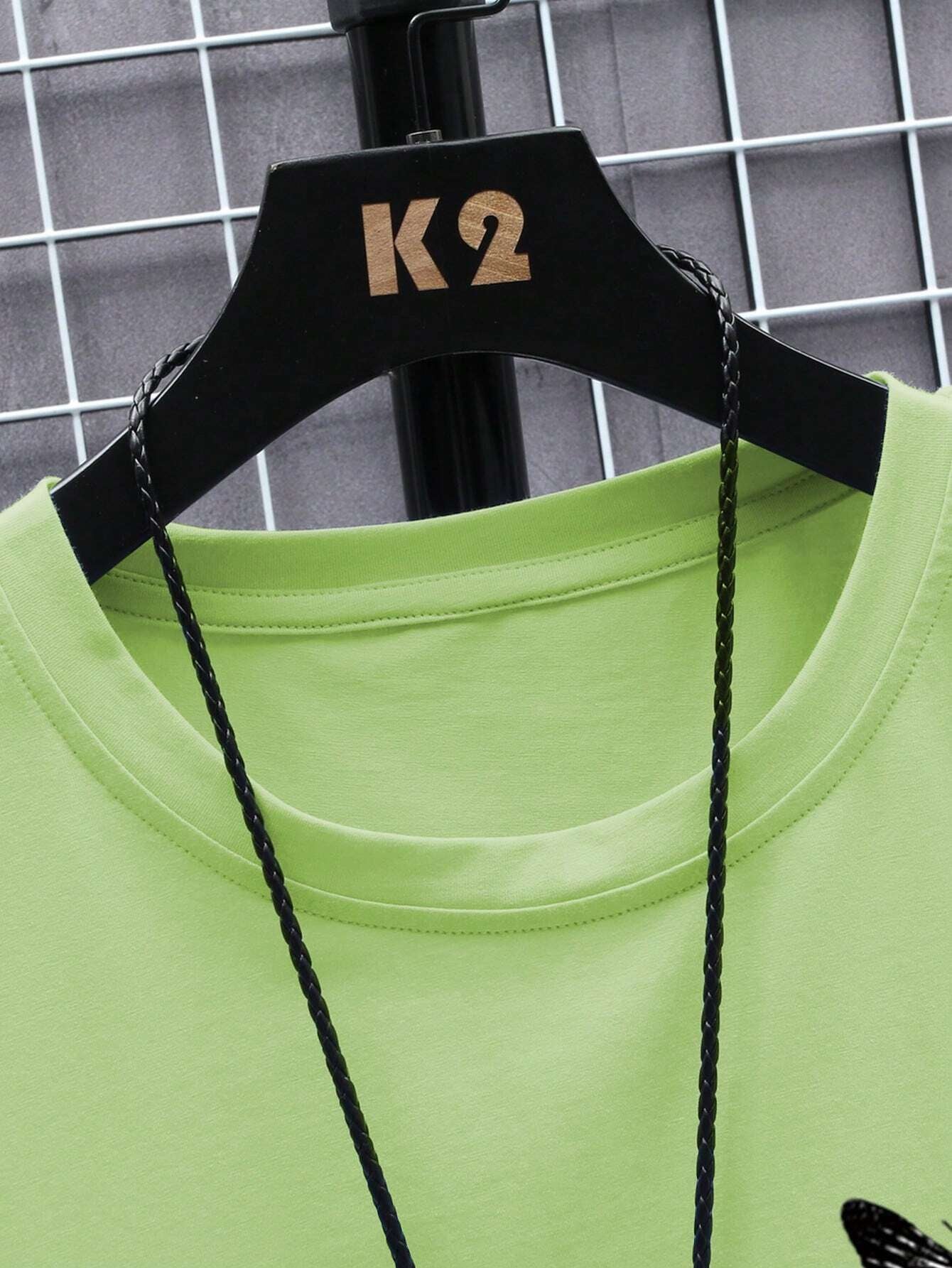 Manfinity EMRG Men T-Shirts Fit Crew Neck Short Sleeve Graphic Tee Butterfly Street Summer Polyester