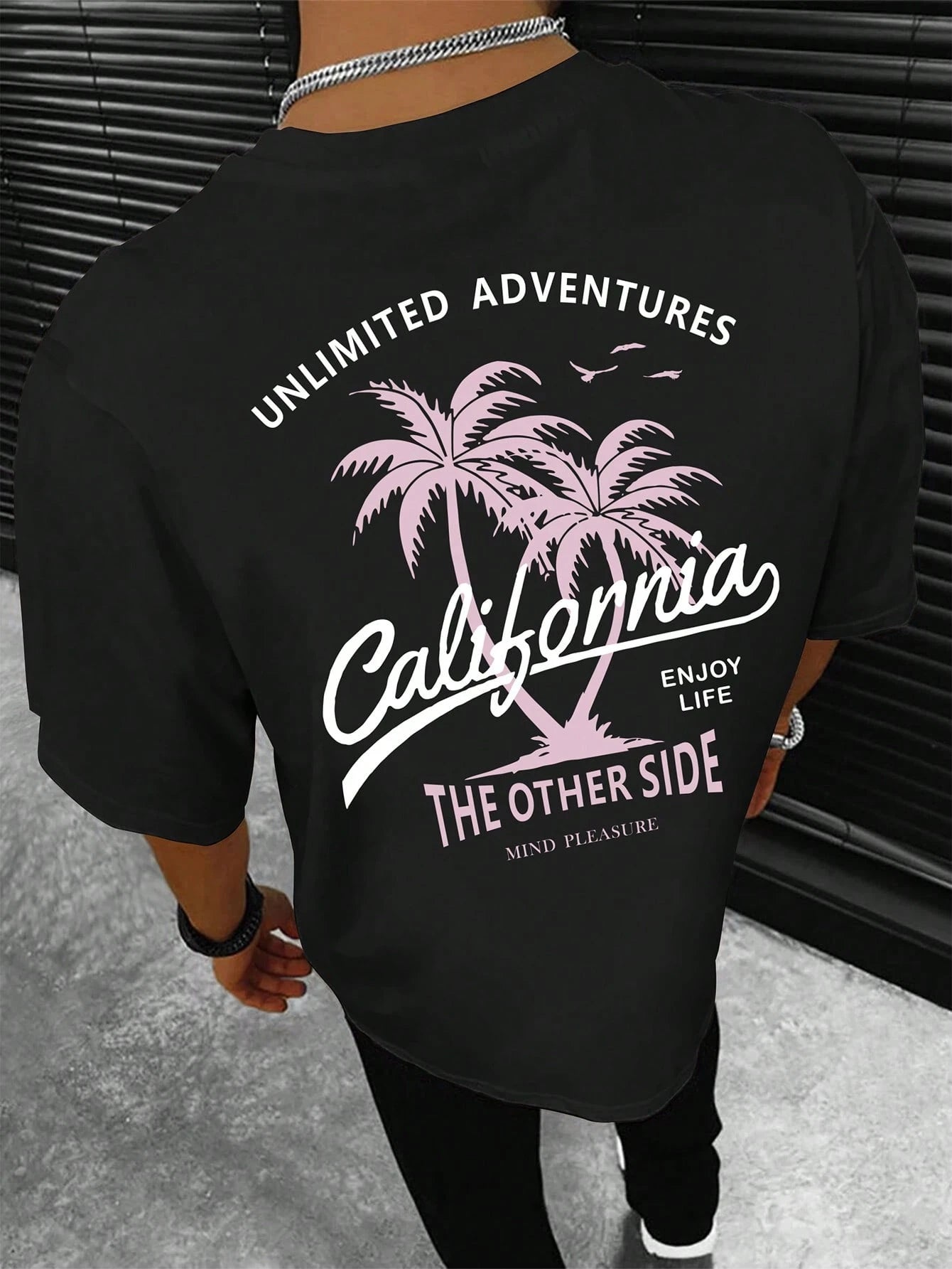 Manfinity RSRT Men T-Shirts Fit Crew Neck Drop Shoulder Short Sleeve Graphic Tee Casual Summer Polyester