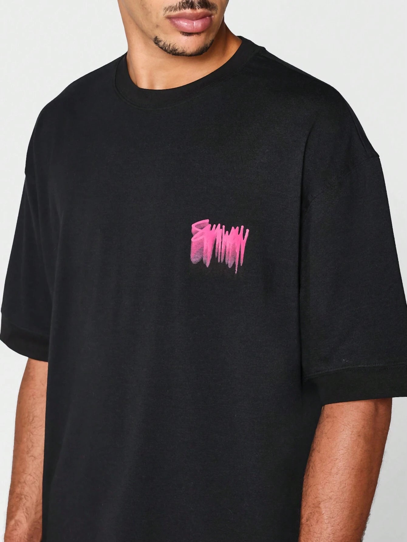 SUMWON Oversized Short Sleeve Tee with Graffiti Graphic Print