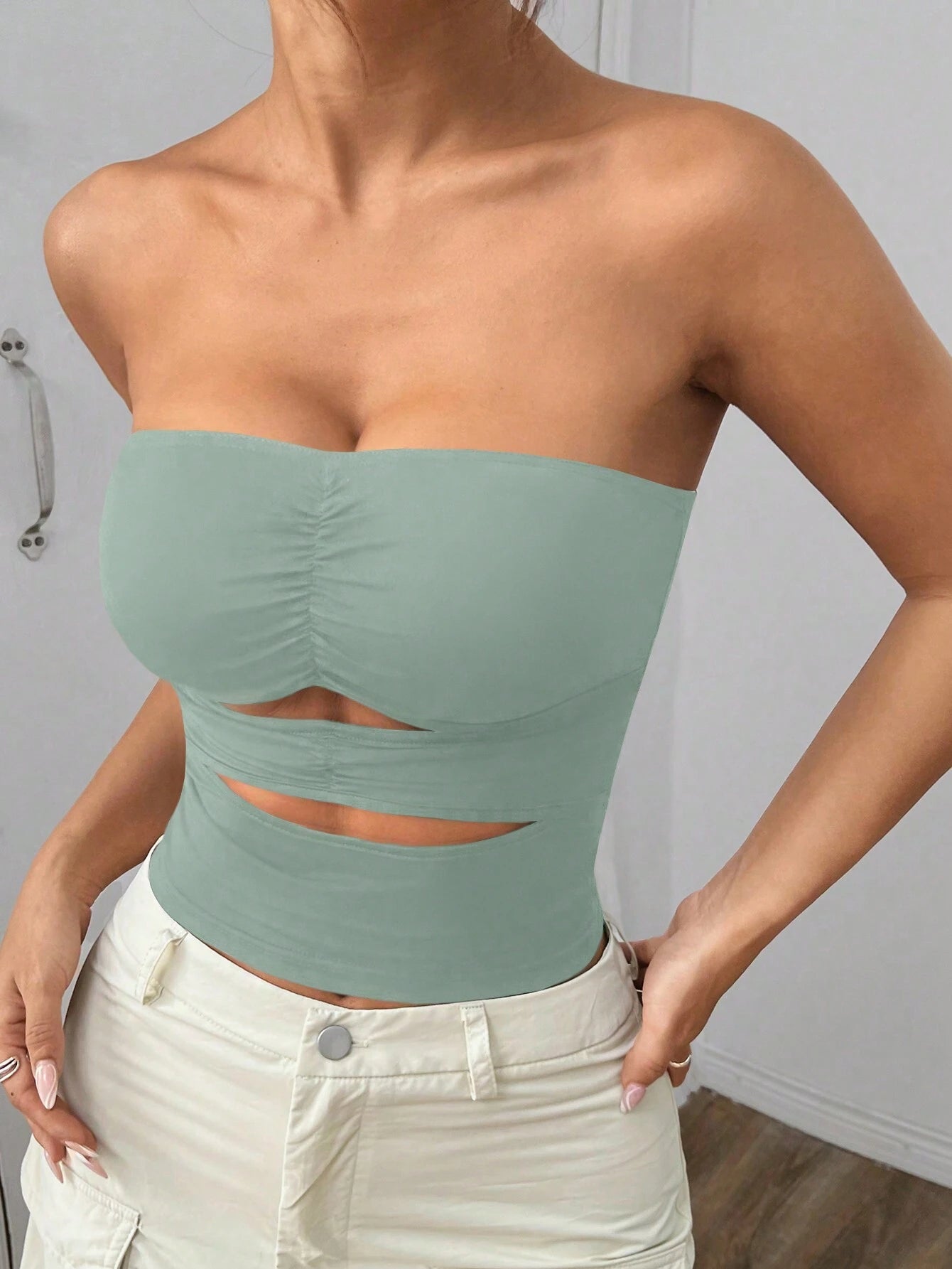 Flirla Women Solid Color Pleated Bandeau Cutout Sexy Crop Top