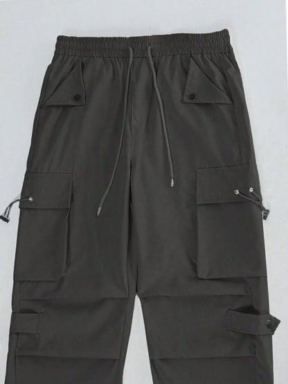 Manfinity Hypemode Loose Fit Solid Colored Cargo Pants for Men