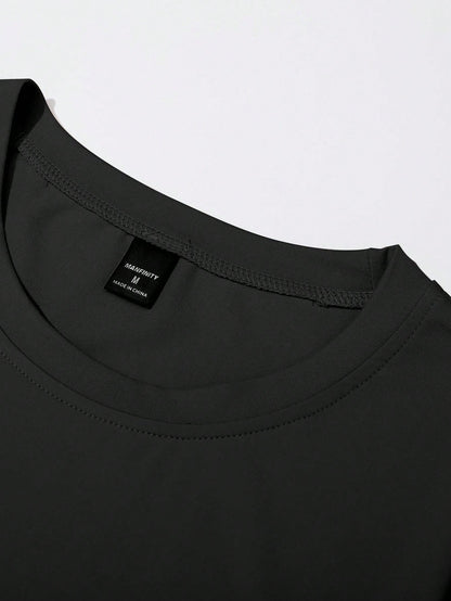 Manfinity EMRG Men'S Letter Print Drop Shoulder T-Shirt