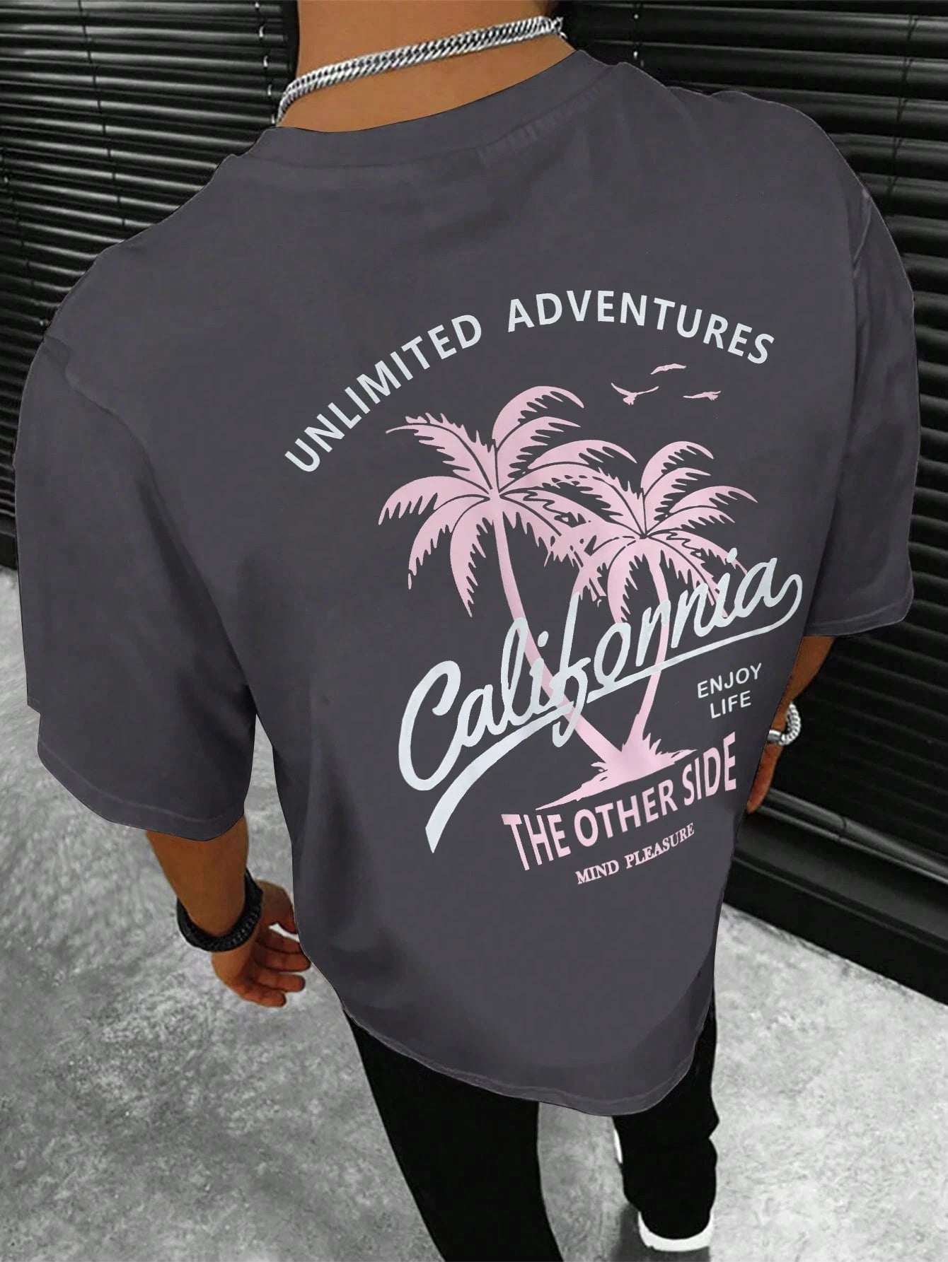 Manfinity RSRT Men T-Shirts Fit Crew Neck Drop Shoulder Short Sleeve Graphic Tee Casual Summer Polyester